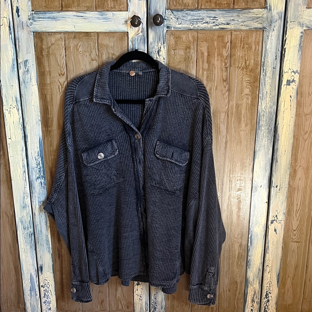 Blank button waffle weave shirt